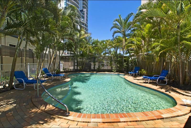 Budds Beach Apartments 冲浪者天堂 外观 照片