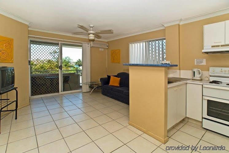 Budds Beach Apartments 冲浪者天堂 外观 照片